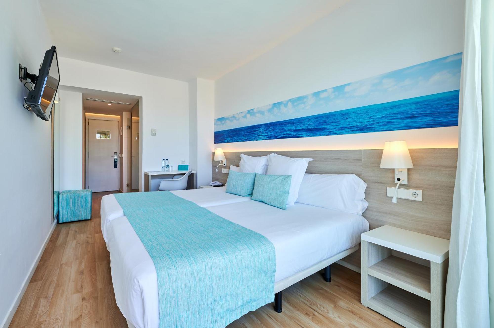 โรงแรม รอค บอกกัชโช Port de Alcudia  ภายนอก รูปภาพ