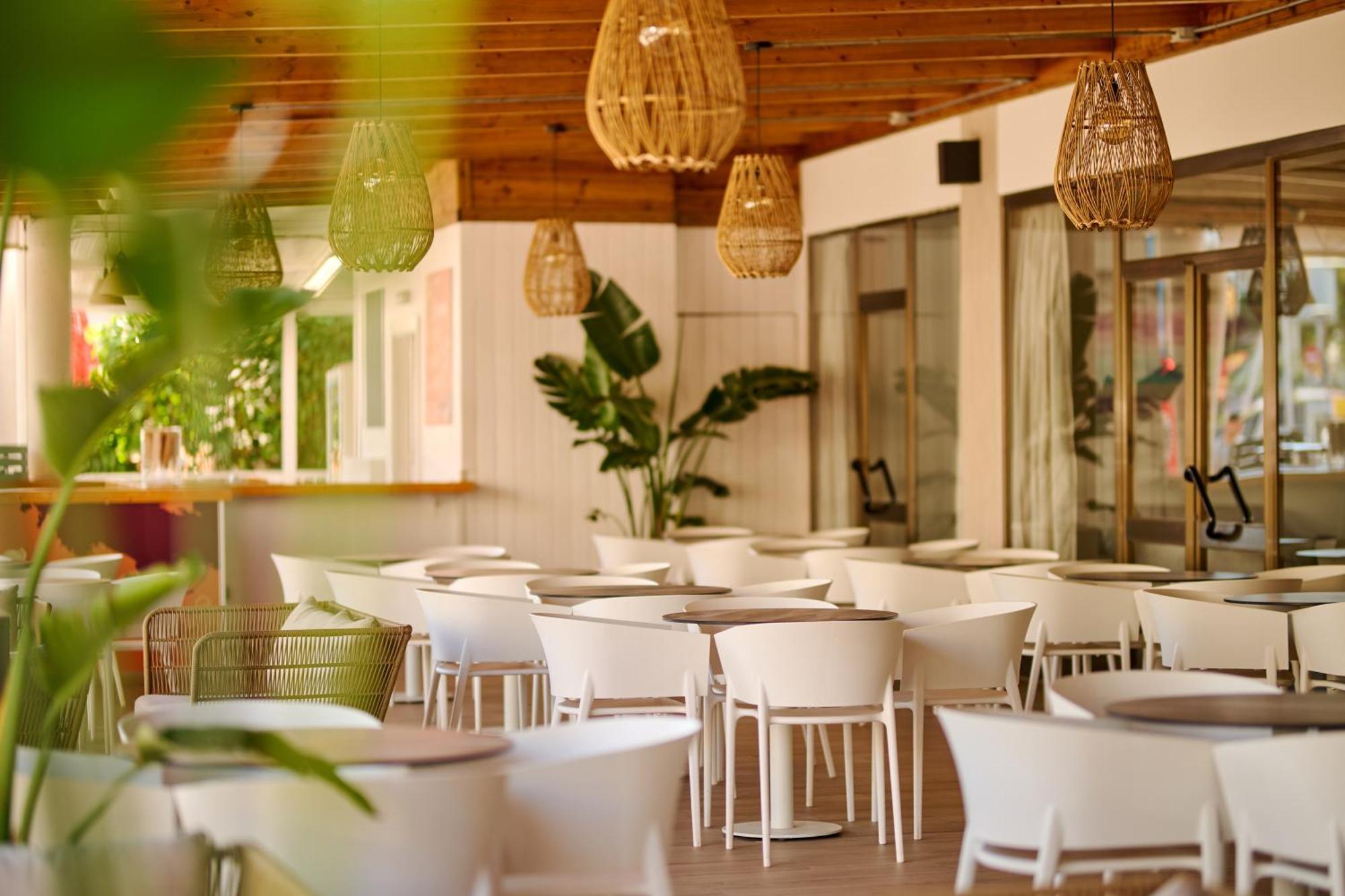 โรงแรม รอค บอกกัชโช Port de Alcudia  ภายนอก รูปภาพ