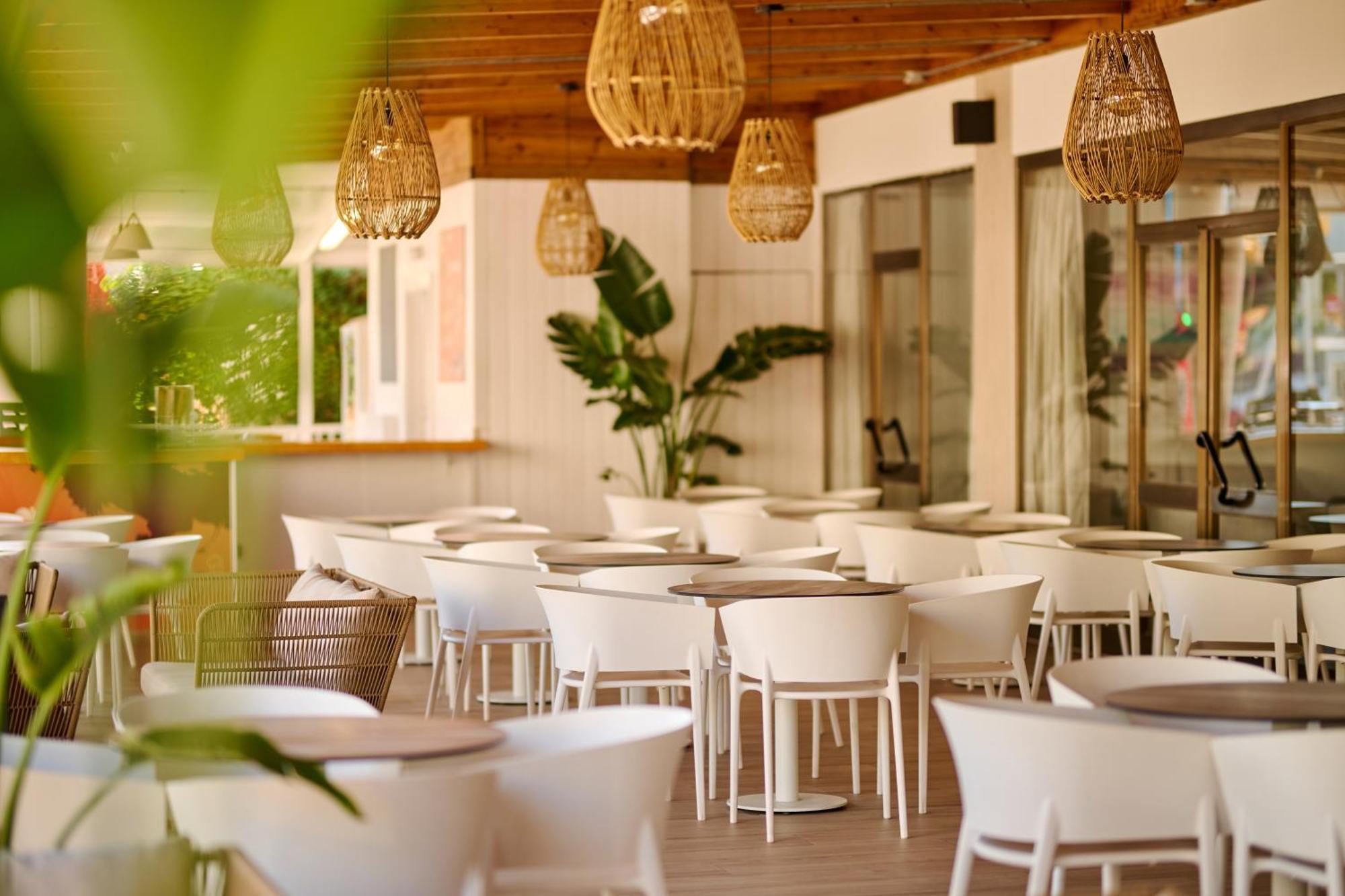 โรงแรม รอค บอกกัชโช Port de Alcudia  ภายนอก รูปภาพ
