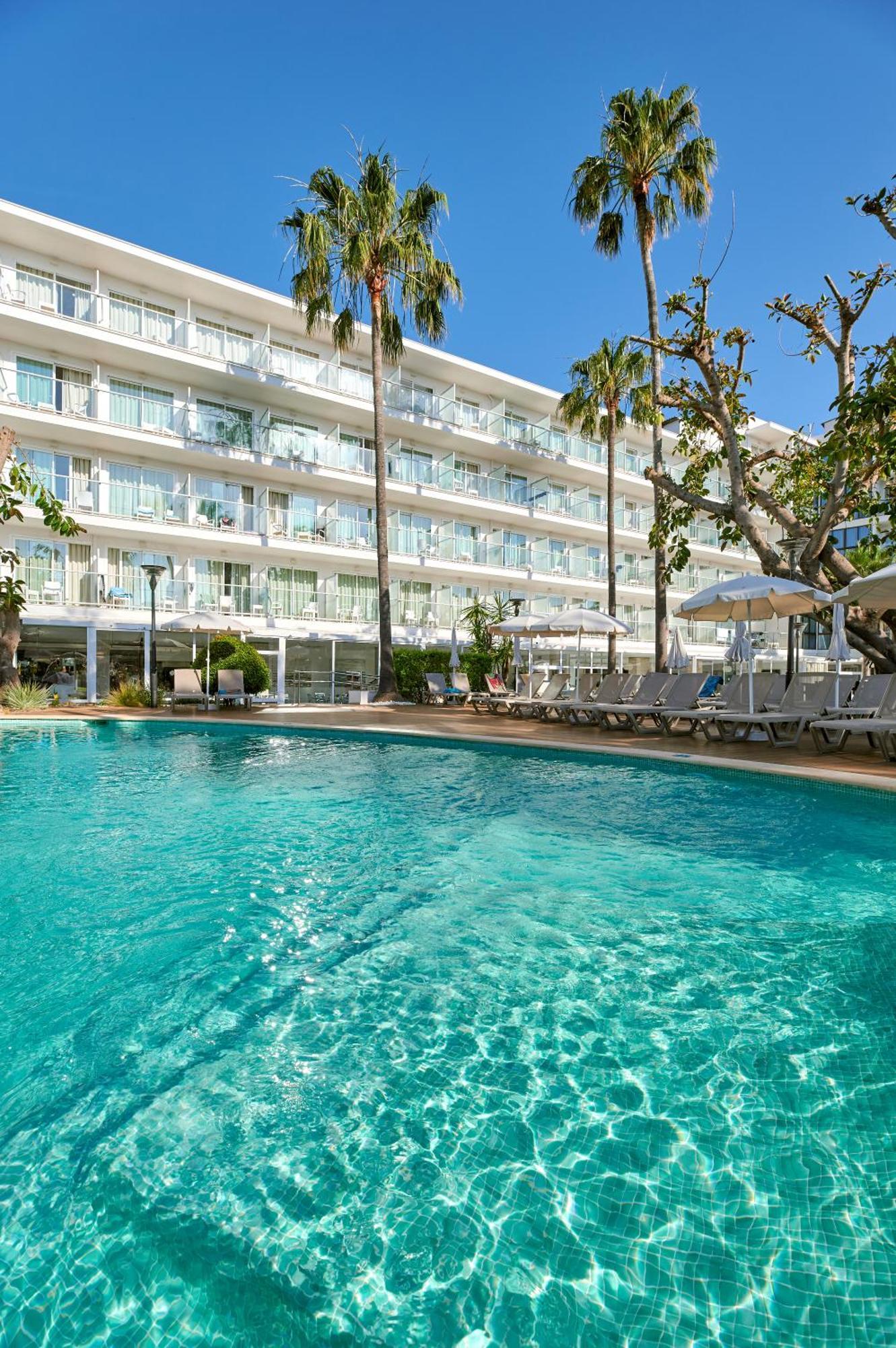 โรงแรม รอค บอกกัชโช Port de Alcudia  ภายนอก รูปภาพ