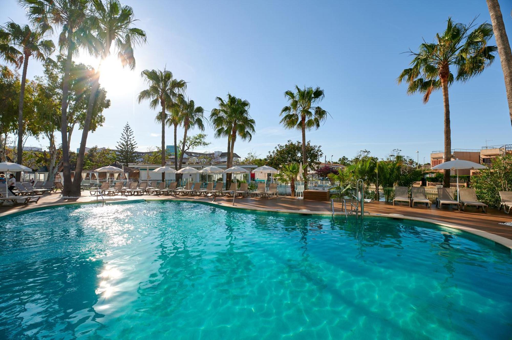 โรงแรม รอค บอกกัชโช Port de Alcudia  ภายนอก รูปภาพ